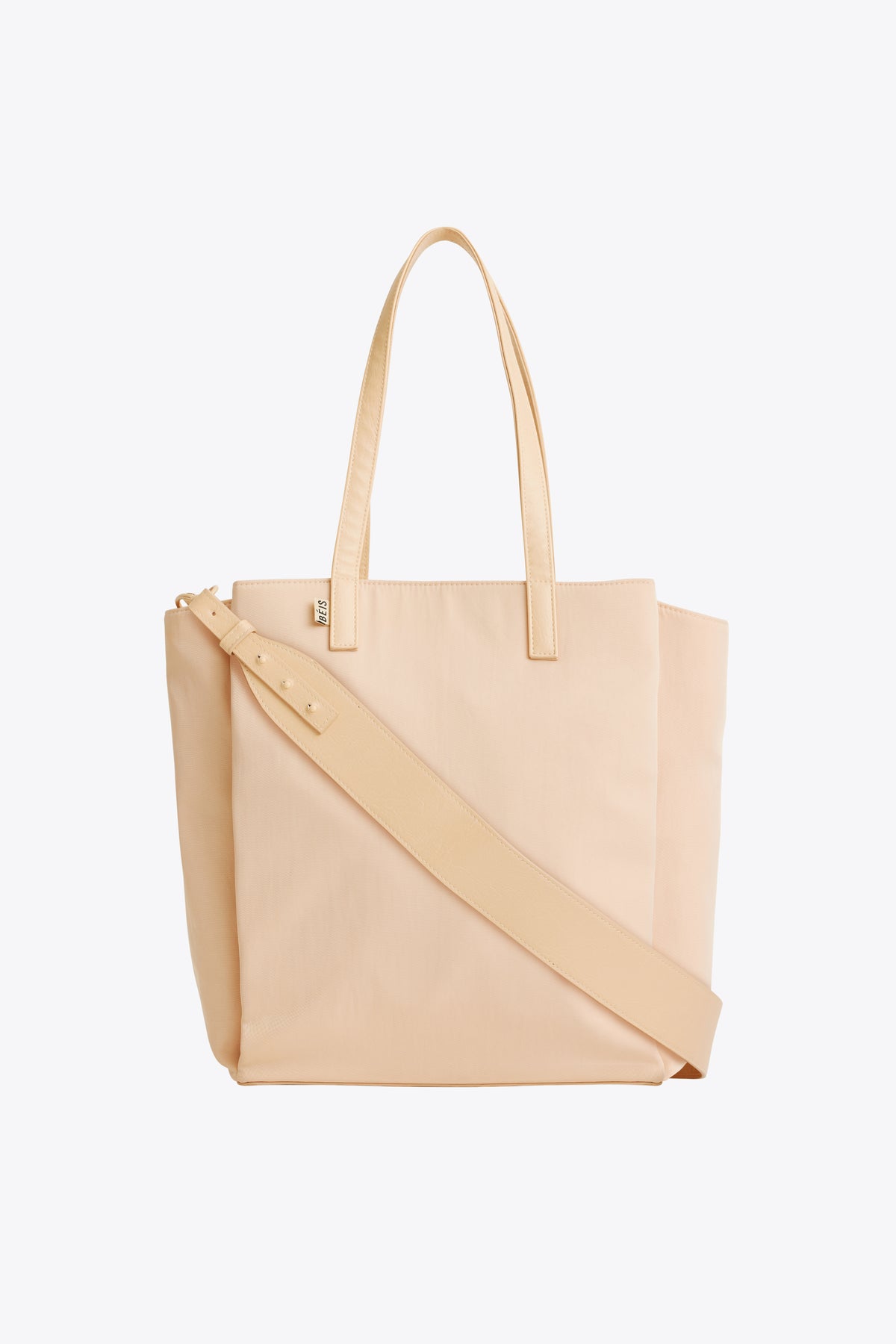 The Grand Avenue Carryall in warm beige